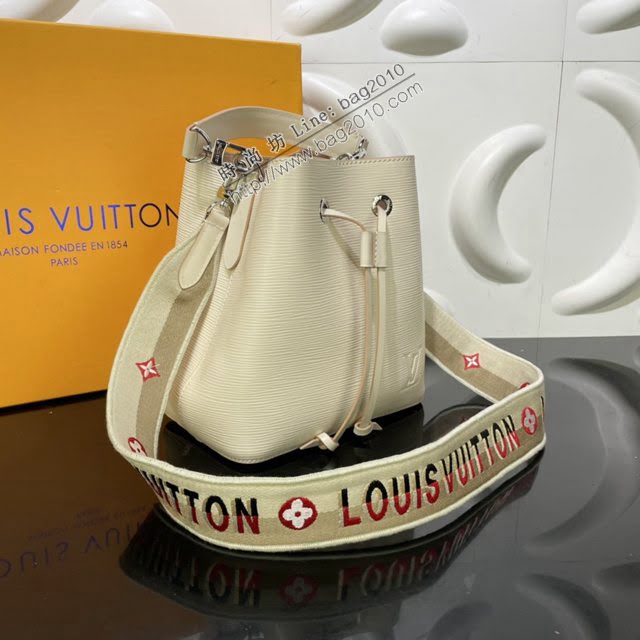 LOUIS VUITTON專櫃新款包包 路易威登 NéoNoé BB抽繩水桶包 LV刺繡肩帶手提單肩斜挎女水桶包  ydh4112